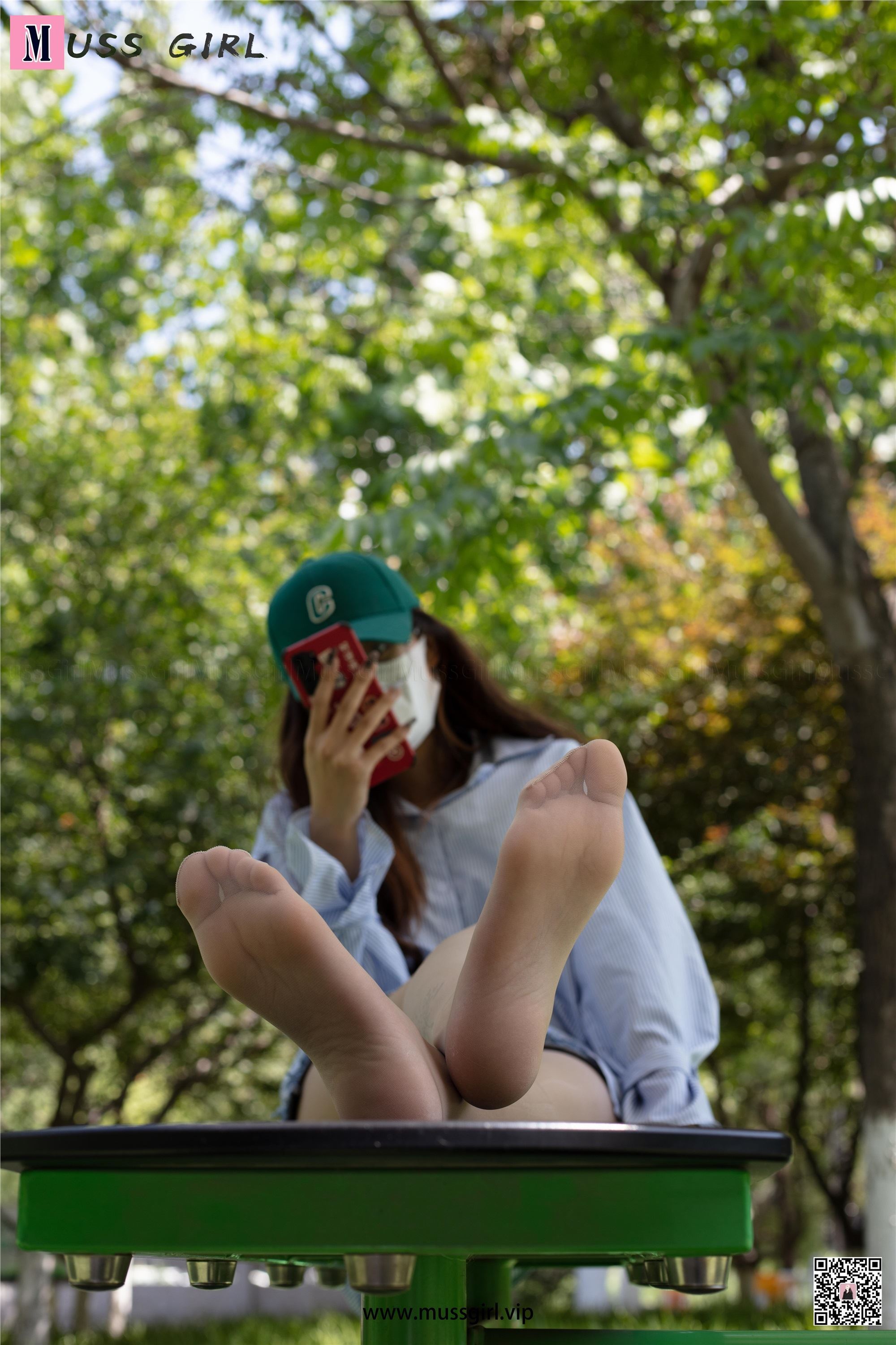 MussGirl慕丝女郎  NO.212 牛仔热裤肉丝美女2